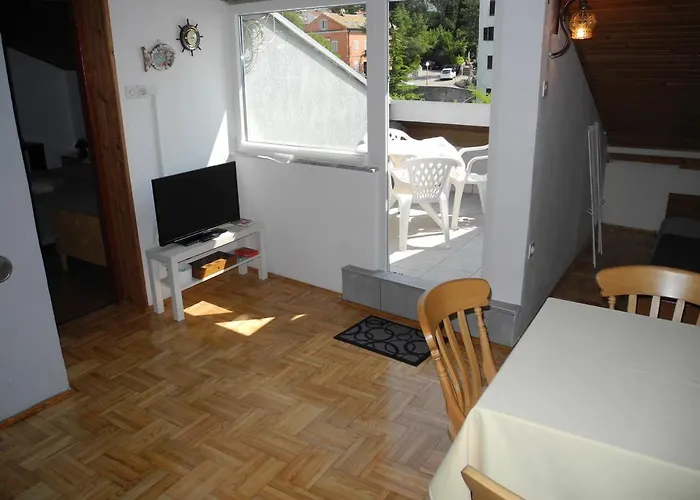 Daire Biro In Center, 50 M From The